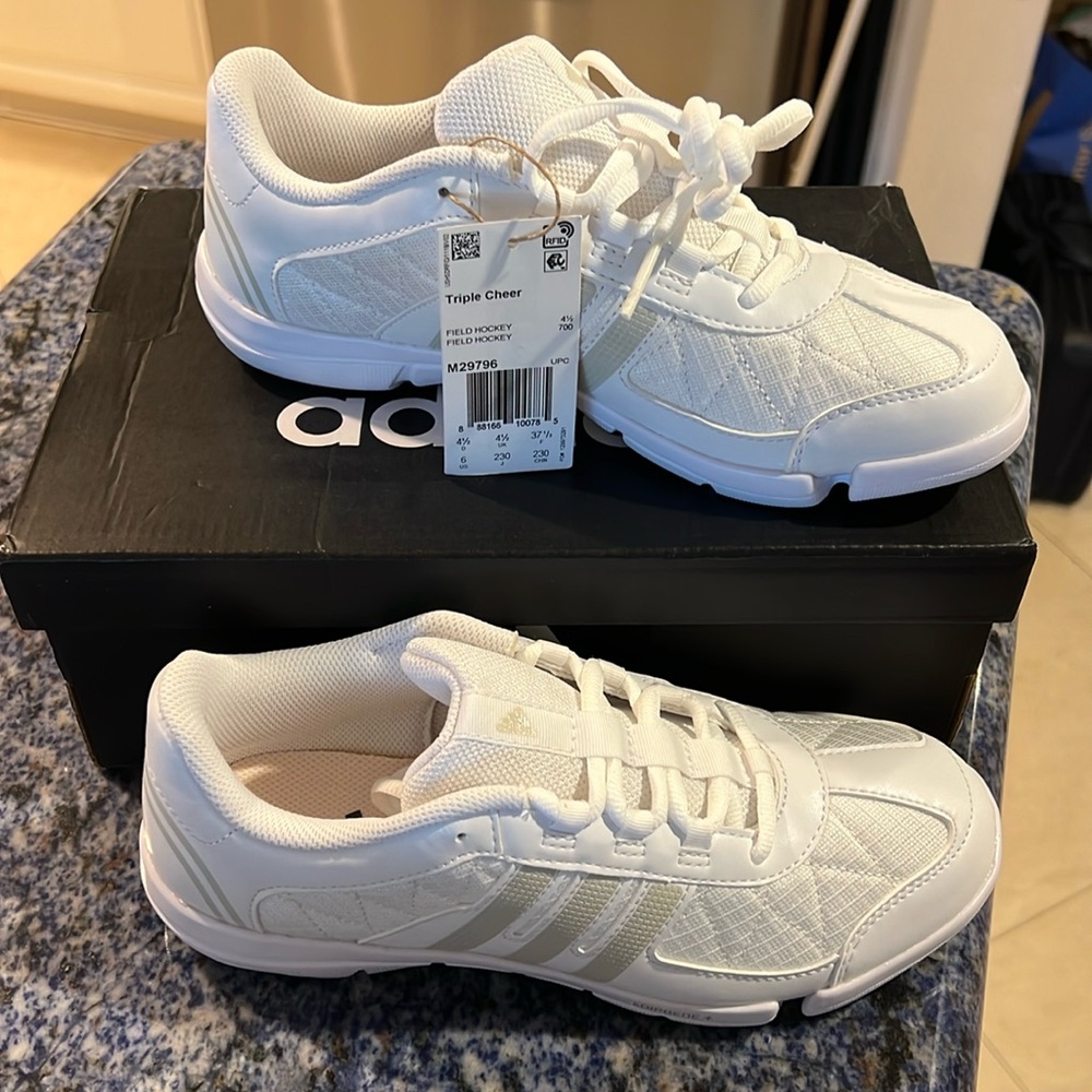 NIB w tags Adidas Triple Cheer white sneakers